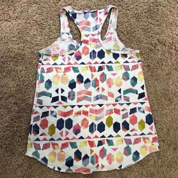 Patterned tank top small   - Picture 3 of 3